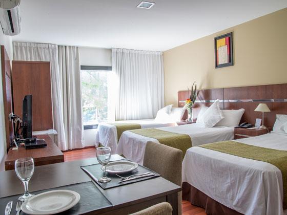 Colon Hotel De Campo Resort & Spa 圣达菲 外观 照片
